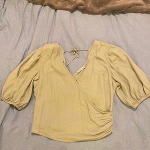 Abercrombie and Fitch cross over top